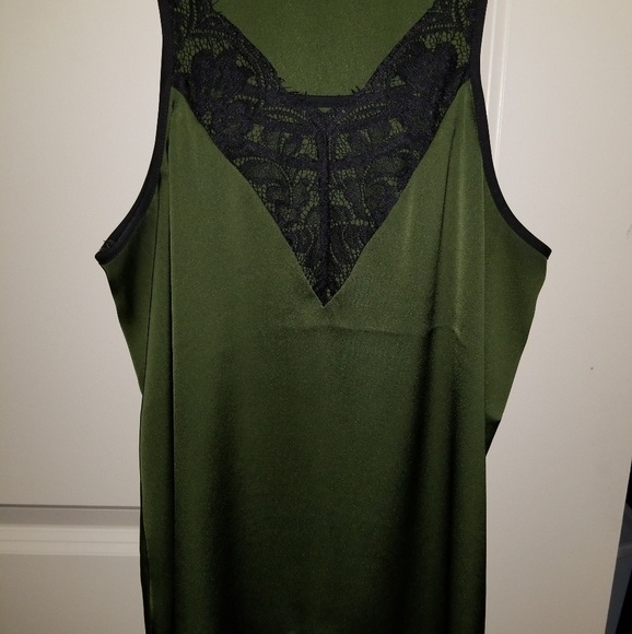 Express green lace top - Picture 1 of 3